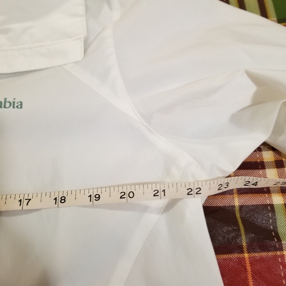 Columbia hooded windbreaker with pockets XL - Picture 5 of 6